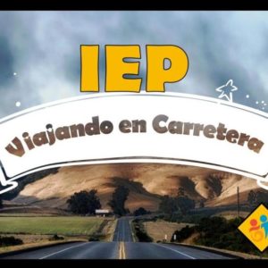Image of highway leading to mountains that says IEP Viajando en Carretera